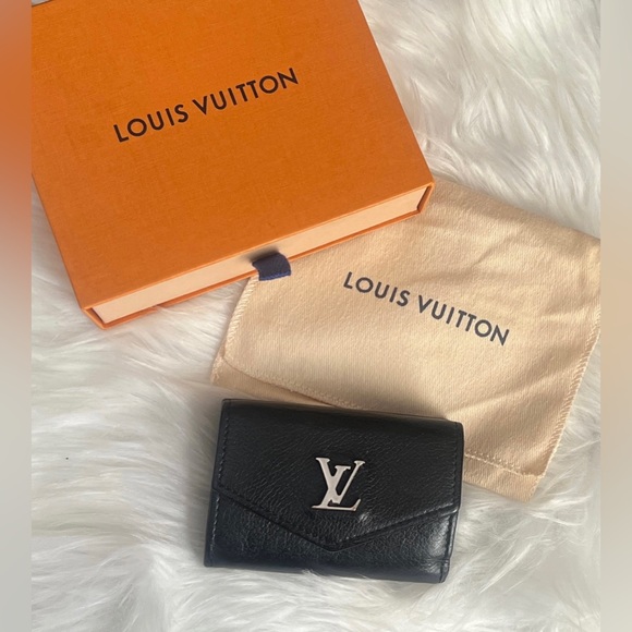 LOUIS VUITTON Portefeuille Lock Mini Wallet Taurillon Leather Black Noir M63921 - Picture 1 of 11